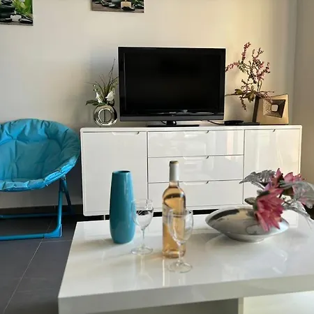 Apartment Bougainvillers Yourhosthelper Saint-Cyr-sur-Mer